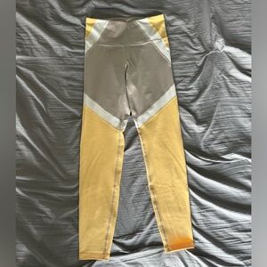 Old Navy Active Go Dry Leggings